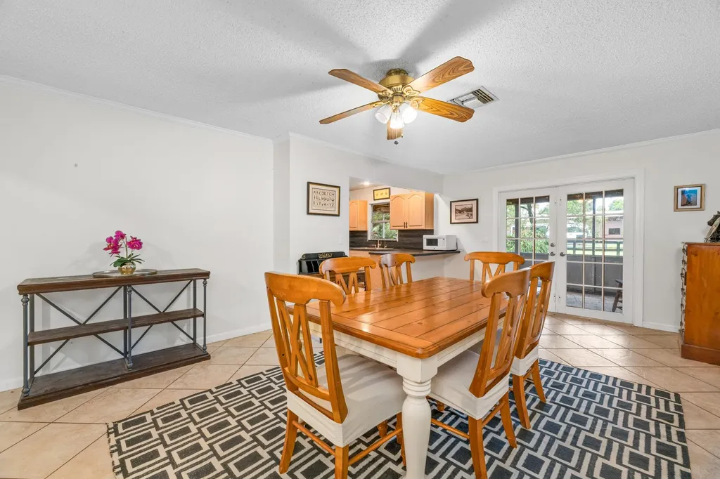 14536 North Road Loxahatchee Groves FL 33470