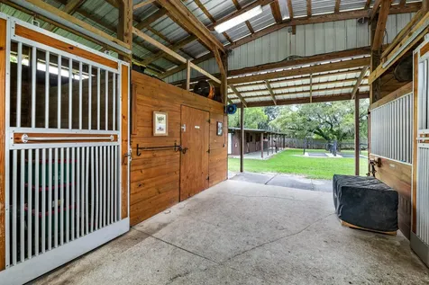 14536 North Road Loxahatchee Groves FL 33470