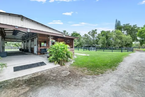 14536 North Road Loxahatchee Groves FL 33470