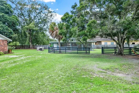 14536 North Road Loxahatchee Groves FL 33470