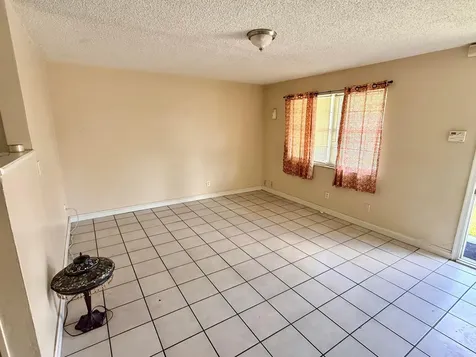 6885 SW 16th Court North Lauderdale FL 33068