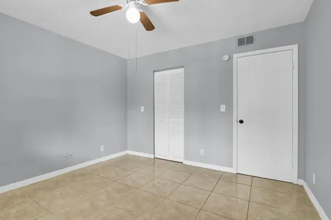 3995 W Mcnab Road Pompano Beach FL 33069