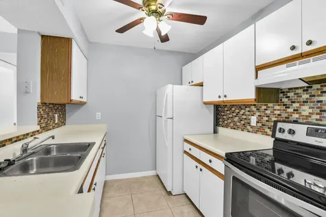 3995 W Mcnab Road Pompano Beach FL 33069