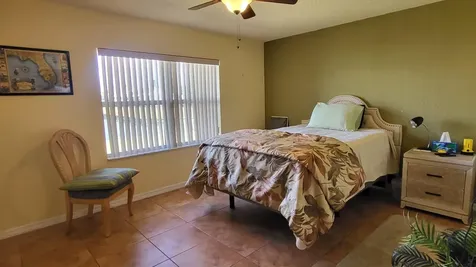 1157 24 Street Okeechobee FL 34974