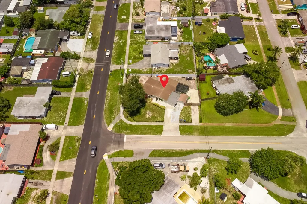 5763 Purdy Lane West Palm Beach FL 33415