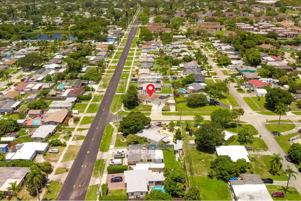5763 Purdy Lane West Palm Beach FL 33415