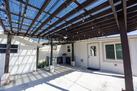 5763 Purdy Lane West Palm Beach FL 33415
