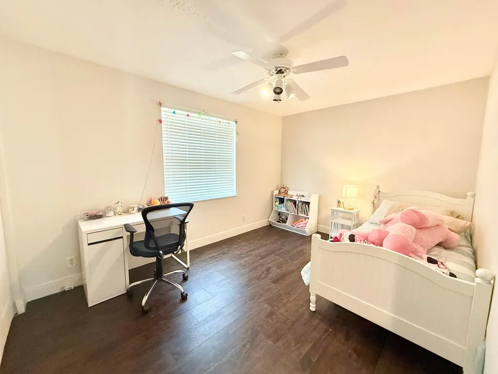 12671 Yardley Drive Boca Raton FL 33428