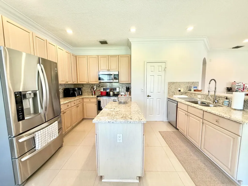 12671 Yardley Drive Boca Raton FL 33428