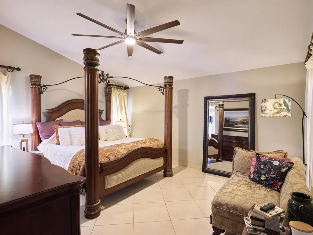 8066 Grapeview Boulevard Loxahatchee FL 33470