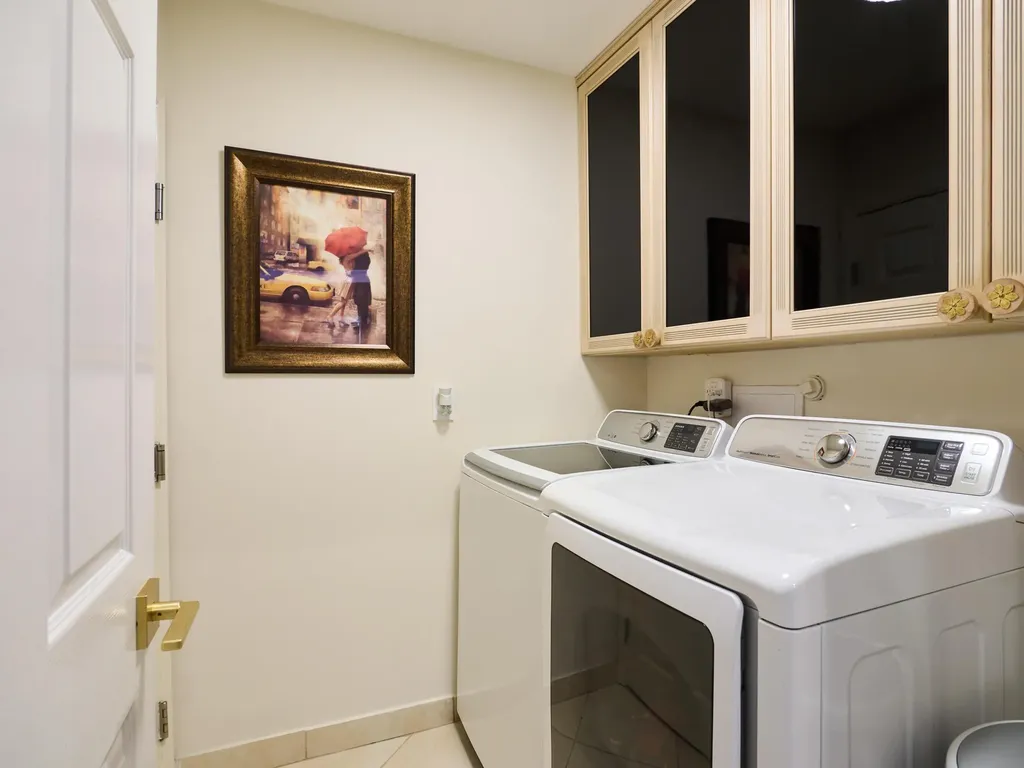 8066 Grapeview Boulevard Loxahatchee FL 33470