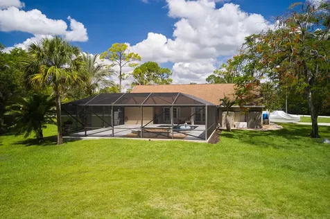 8066 Grapeview Boulevard Loxahatchee FL 33470