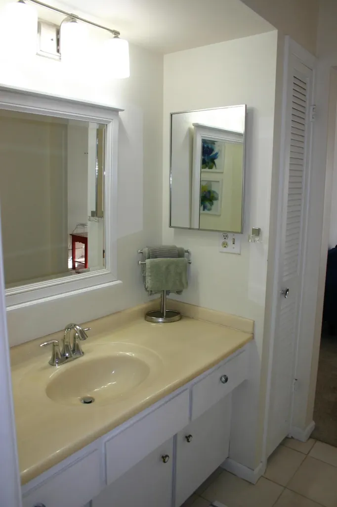 5570 Tamberlane Circle Palm Beach Gardens FL 33418