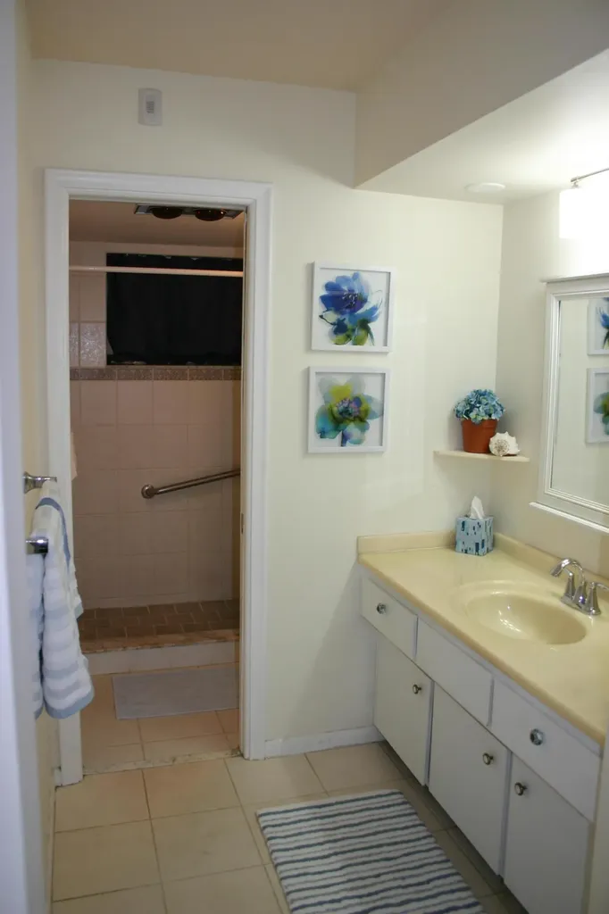 5570 Tamberlane Circle Palm Beach Gardens FL 33418
