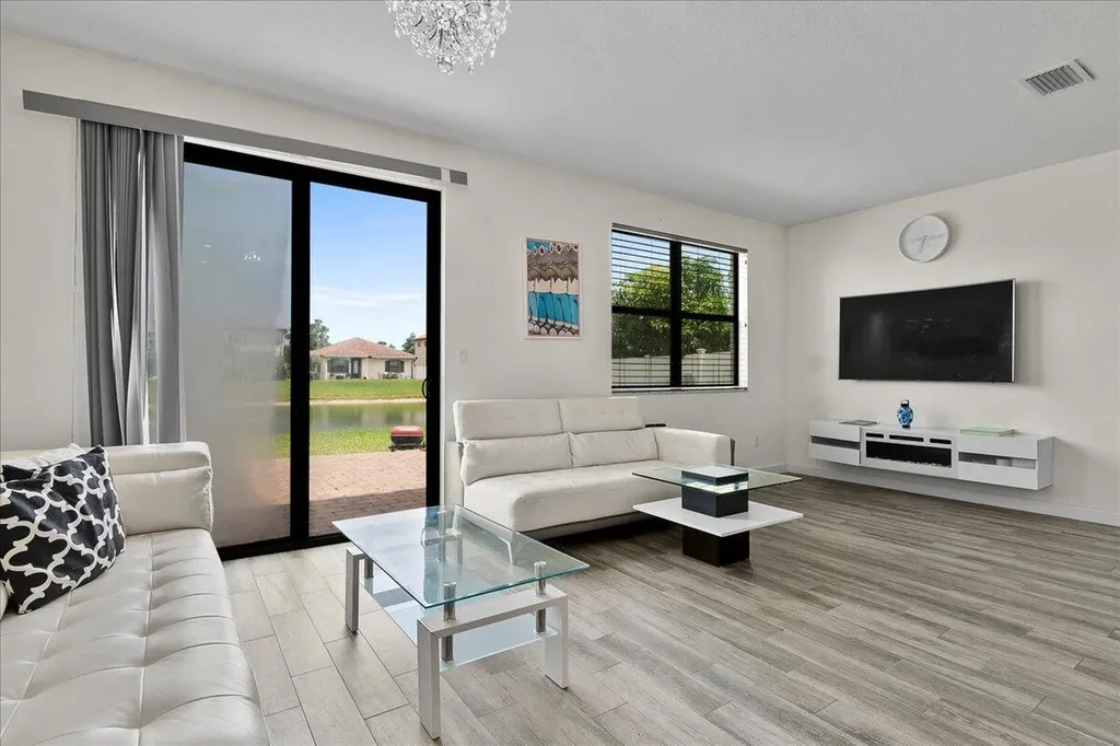 6021 Night Heron Court Greenacres FL 33415