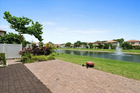 6021 Night Heron Court Greenacres FL 33415