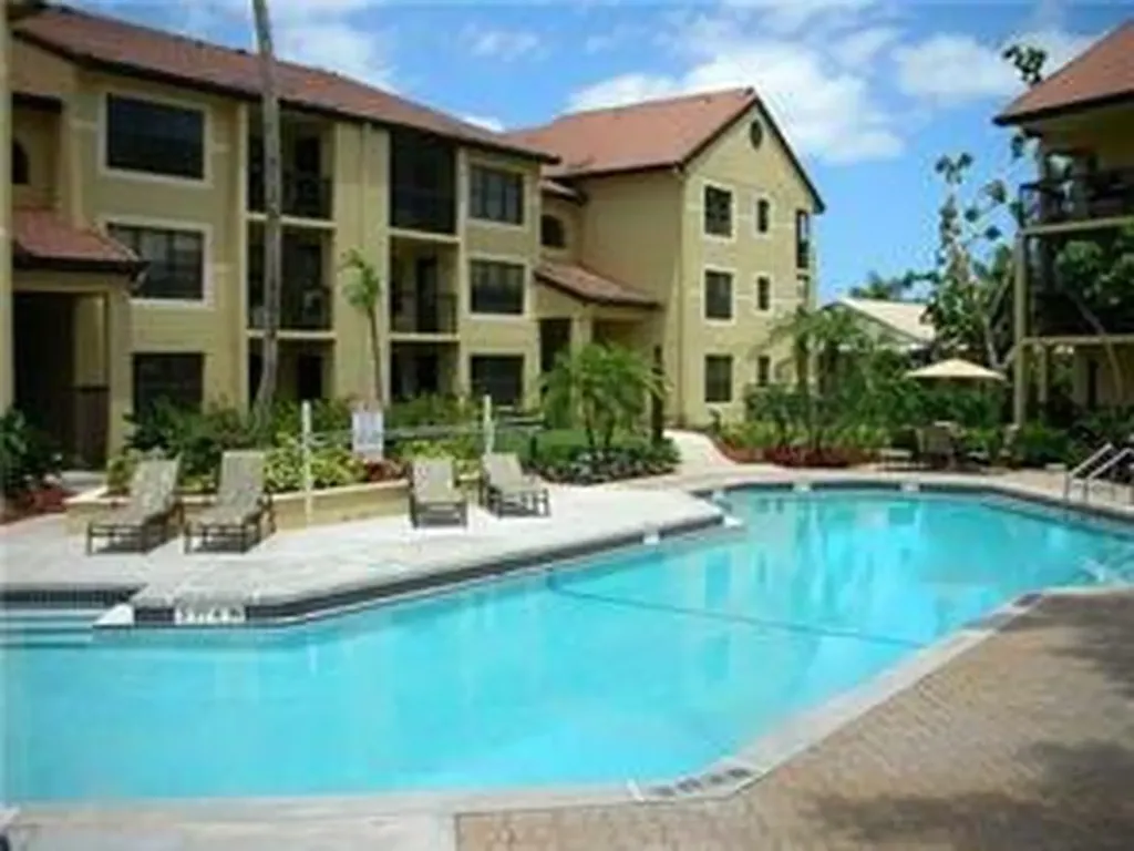 4421 W Mcnab Road Pompano Beach FL 33069