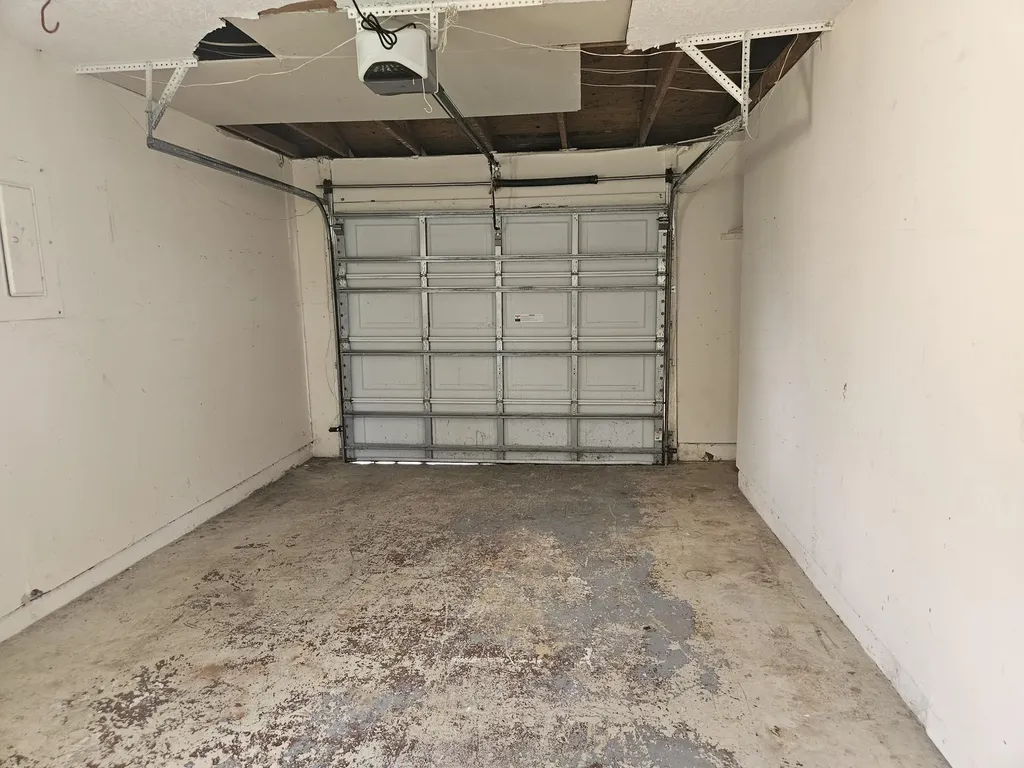 252 SW Cherryhill Road Port St Lucie FL 34953