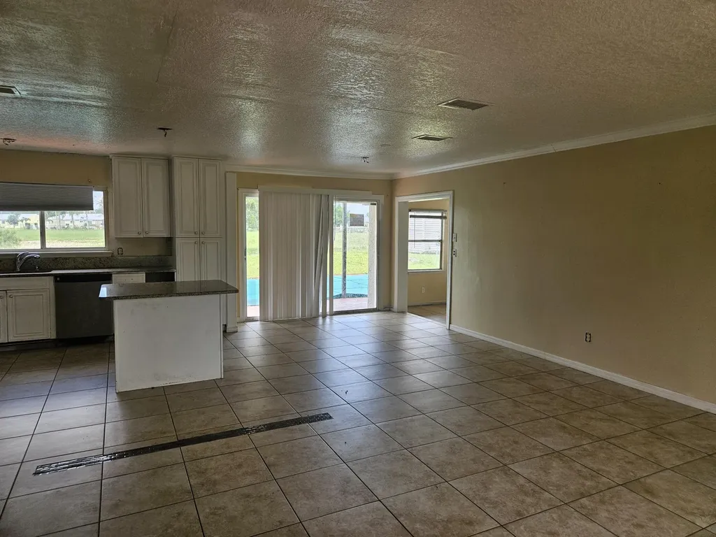 252 SW Cherryhill Road Port St Lucie FL 34953