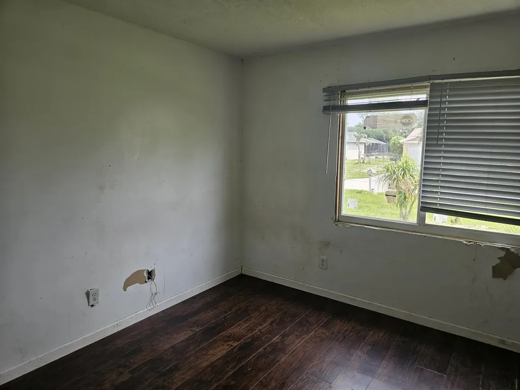 252 SW Cherryhill Road Port St Lucie FL 34953