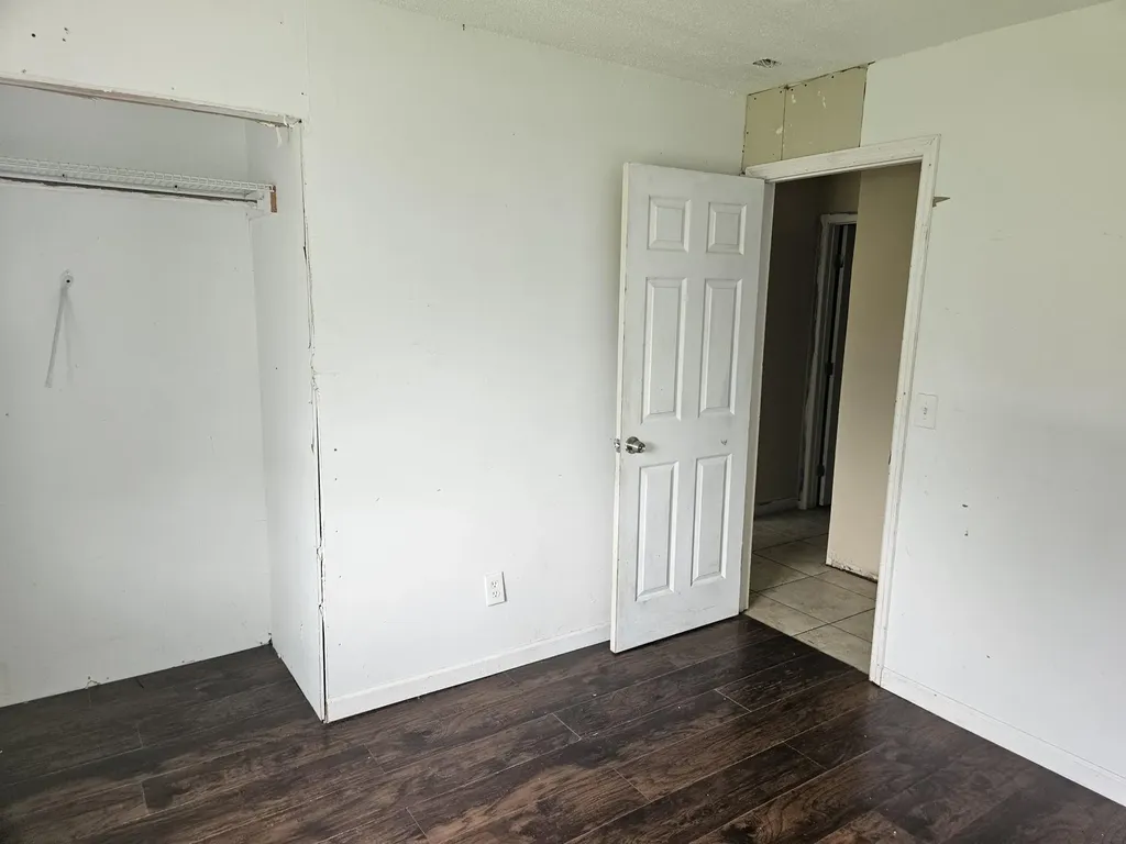252 SW Cherryhill Road Port St Lucie FL 34953