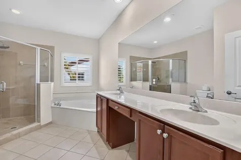 27 NW Hawthorne Place Boca Raton FL 33432