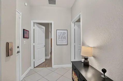 27 NW Hawthorne Place Boca Raton FL 33432