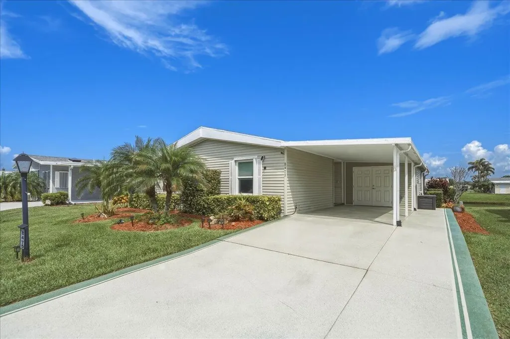 8475 Filifera Court Port St Lucie FL 34952