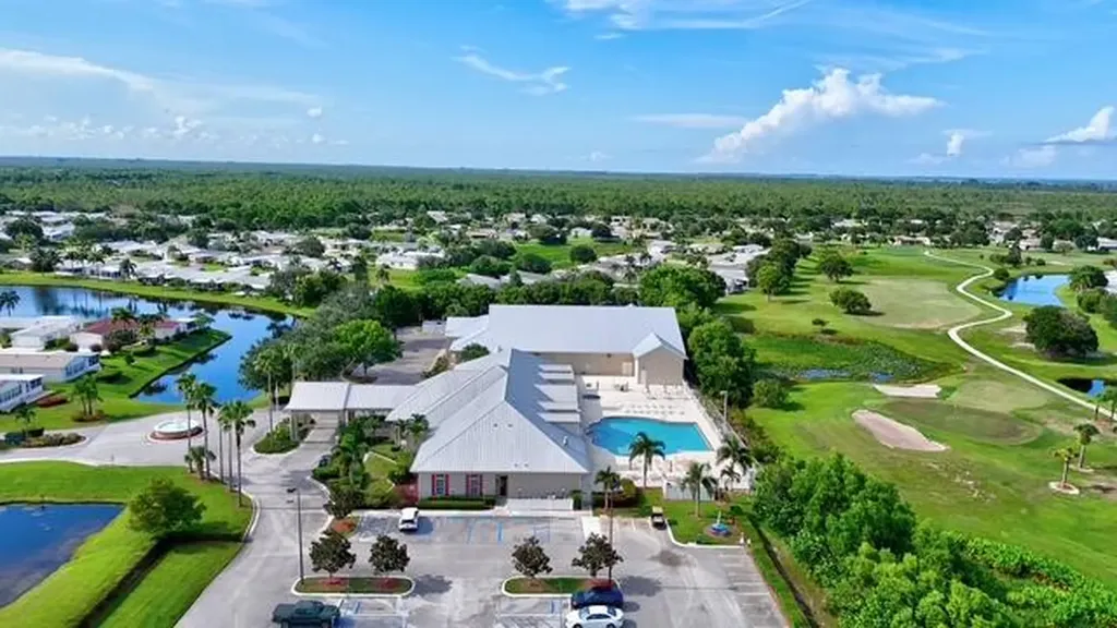 8475 Filifera Court Port St Lucie FL 34952