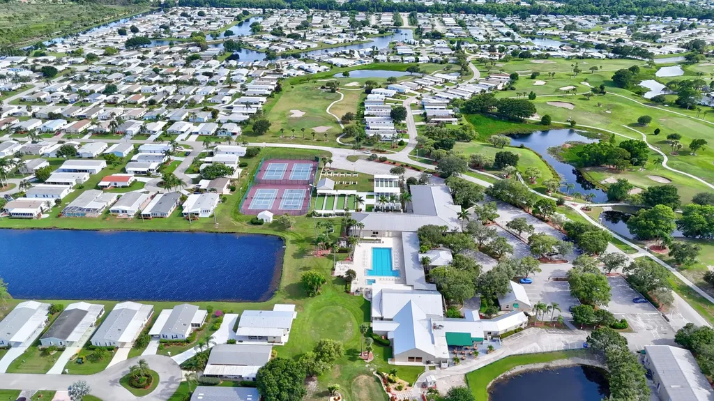 8475 Filifera Court Port St Lucie FL 34952