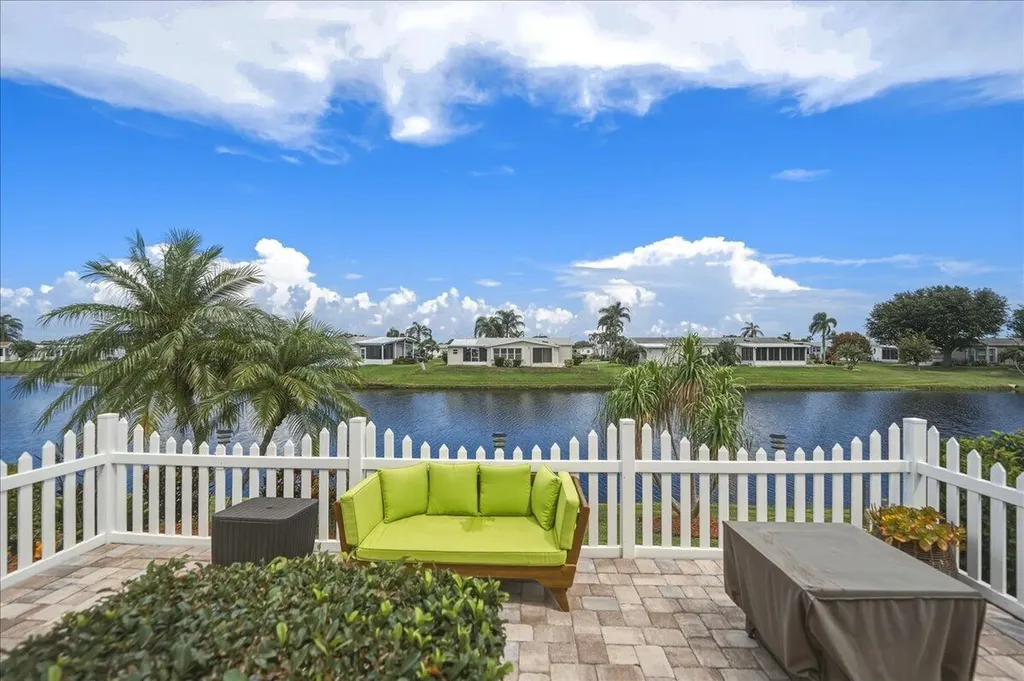 8475 Filifera Court Port St Lucie FL 34952