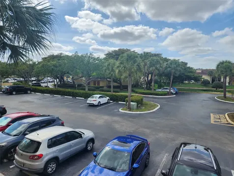 7630 Westwood Drive Tamarac FL 33321