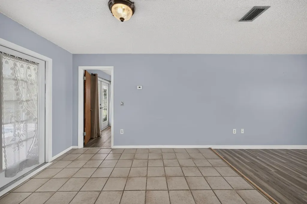 1556 SE Sinbad Avenue Port St Lucie FL 34952