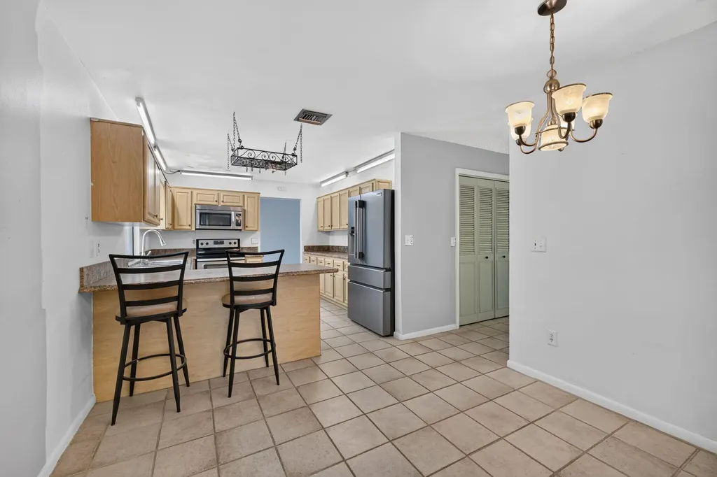 1556 SE Sinbad Avenue Port St Lucie FL 34952