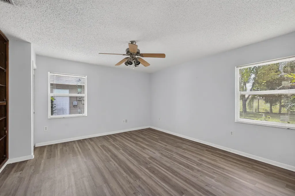 1556 SE Sinbad Avenue Port St Lucie FL 34952