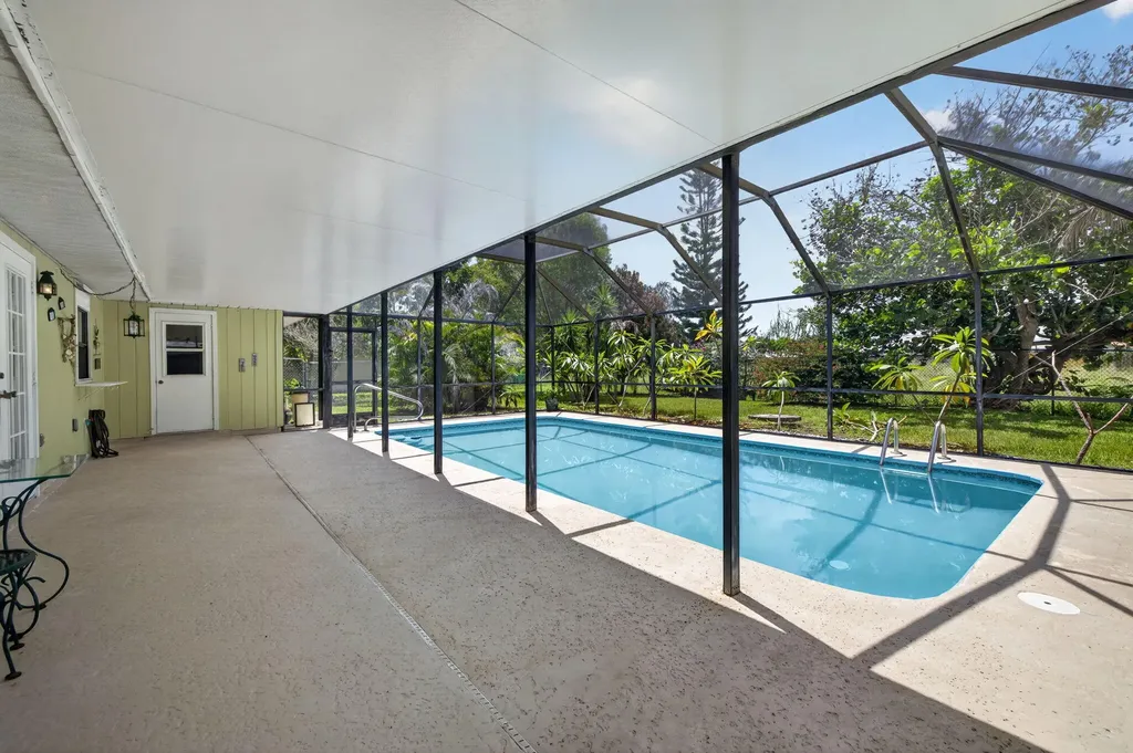1556 SE Sinbad Avenue Port St Lucie FL 34952