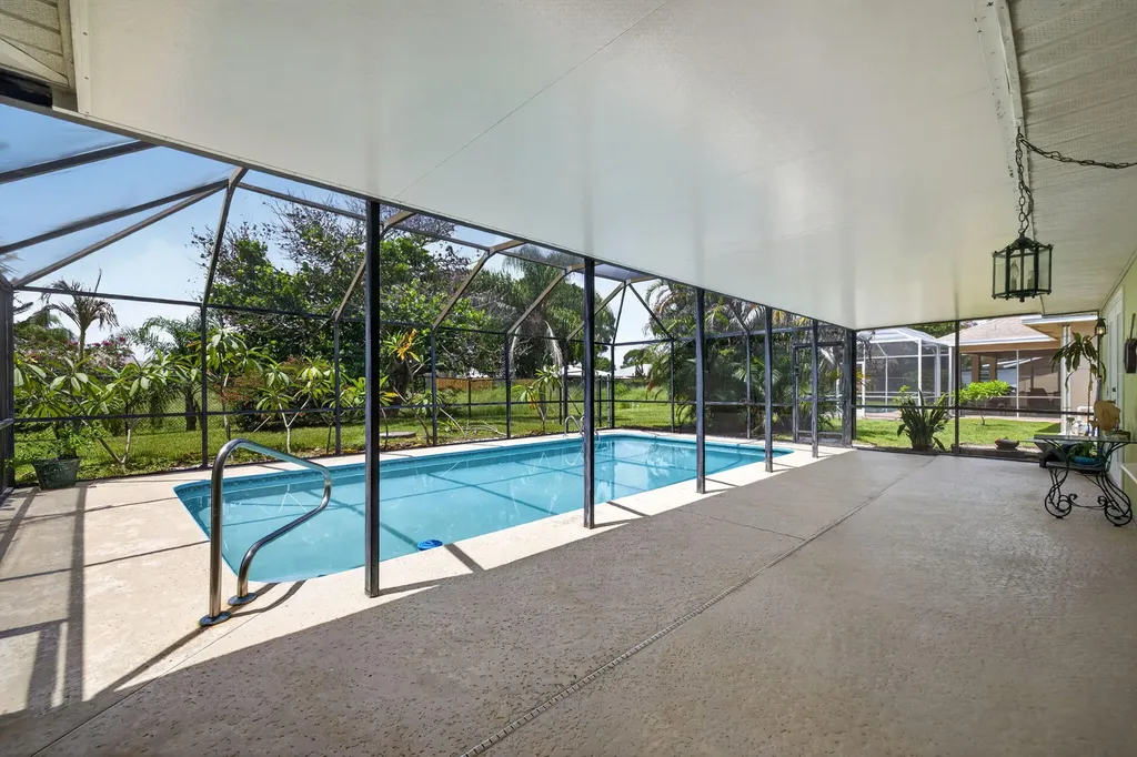 1556 SE Sinbad Avenue Port St Lucie FL 34952