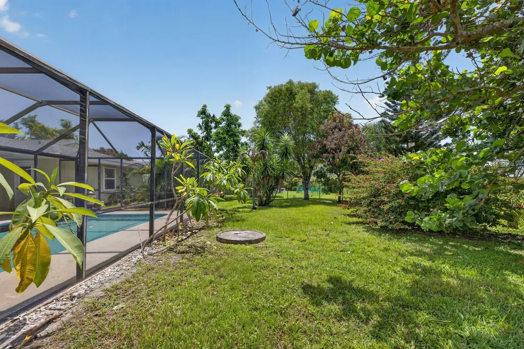 1556 SE Sinbad Avenue Port St Lucie FL 34952