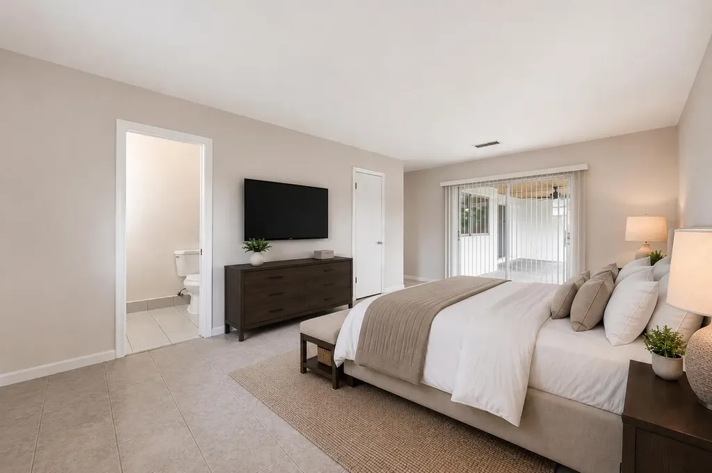 31 W Coconut Drive Lake Worth FL 33467