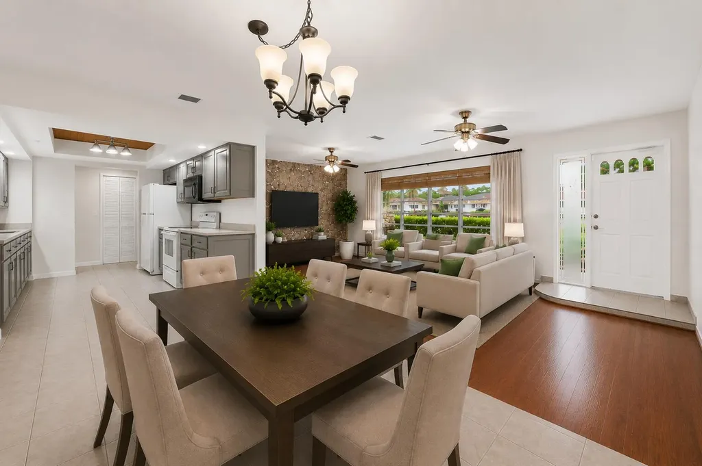 31 W Coconut Drive Lake Worth FL 33467