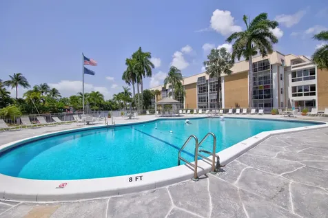 3010 NE 16th Avenue Oakland Park FL 33334