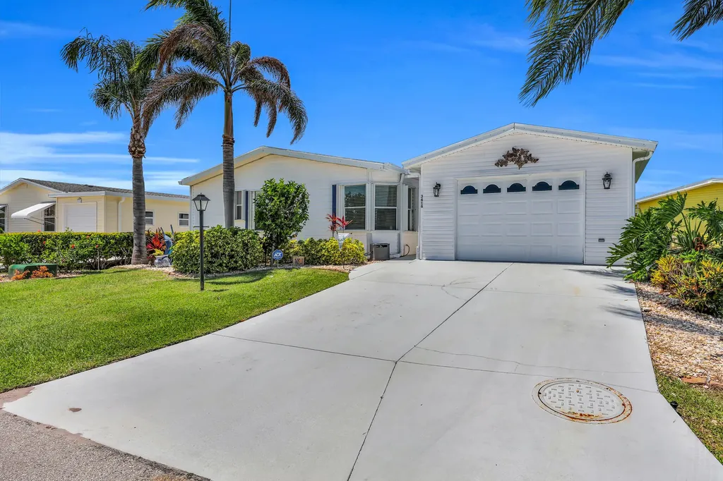 3416 Feriwinkle Court Port St Lucie FL 34952