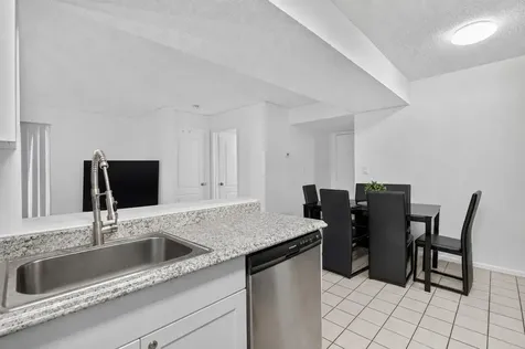 300 Palm Circle W Pembroke Pines FL 33025