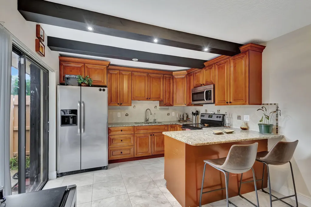 99 Lake Arbor Drive Palm Springs FL 33461