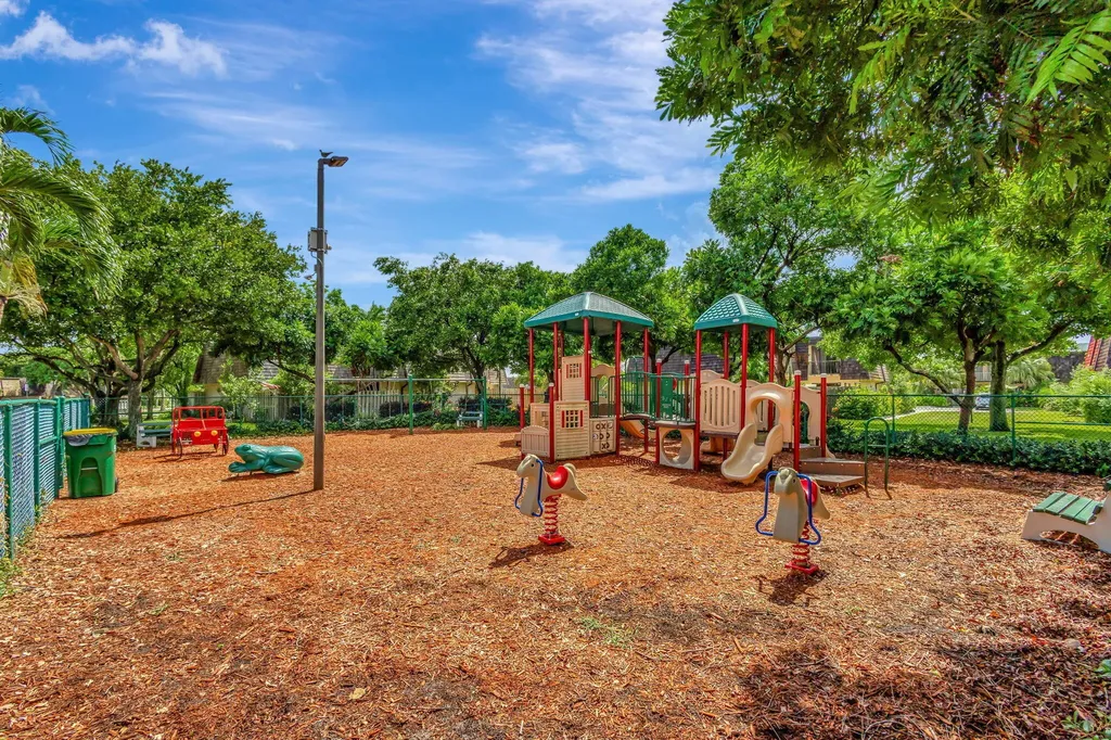 99 Lake Arbor Drive Palm Springs FL 33461