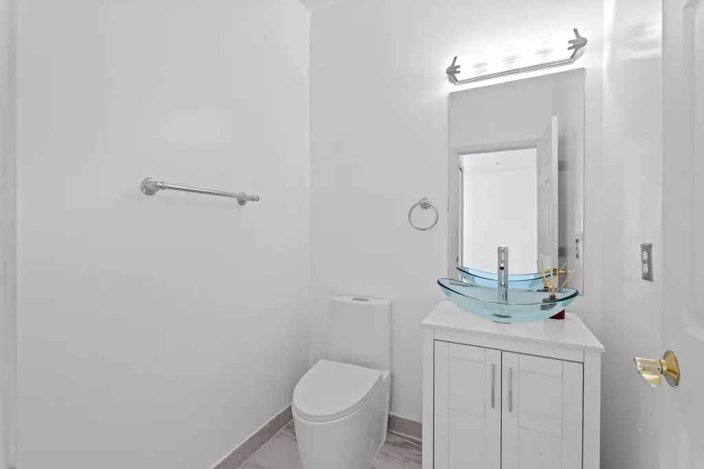 1200 Coastal Bay Boulevard Boynton Beach FL 33435