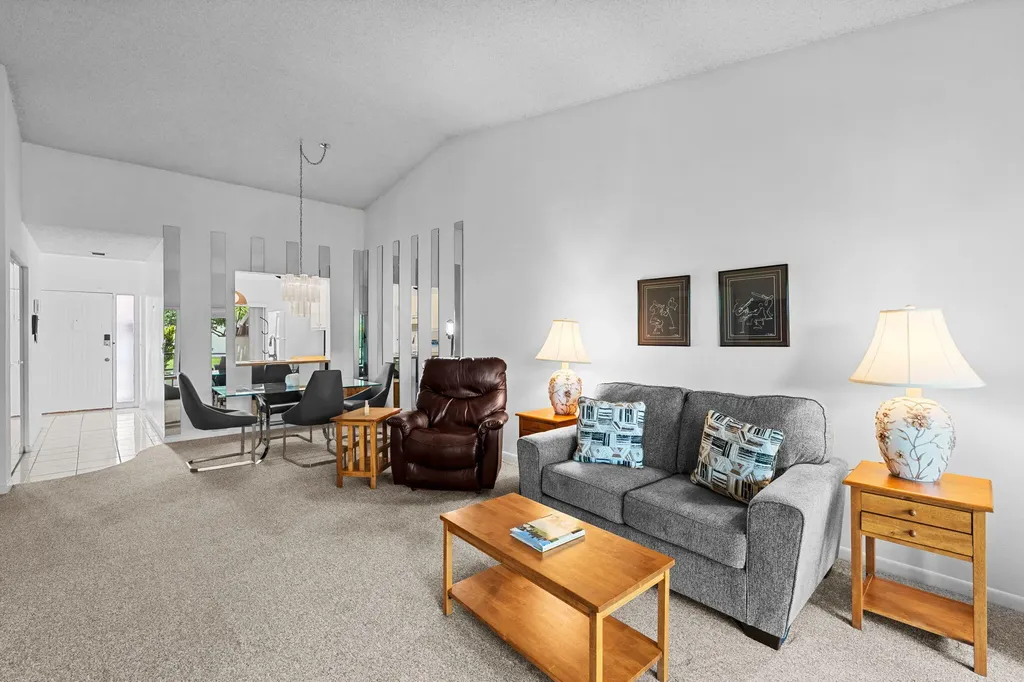 3615 Willa Way Lake Worth FL 33467