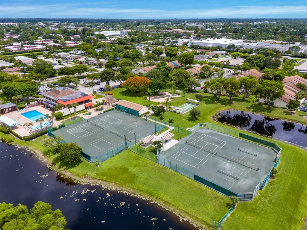 3615 Willa Way Lake Worth FL 33467
