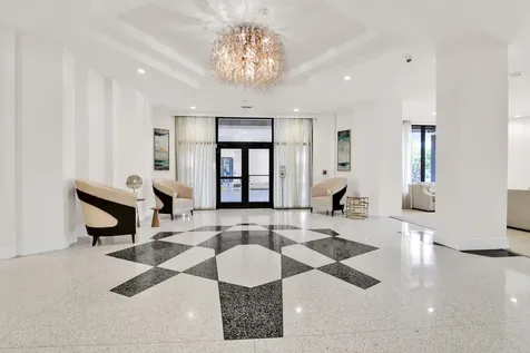 2000 S Ocean Boulevard Lauderdale By The Sea FL 33062