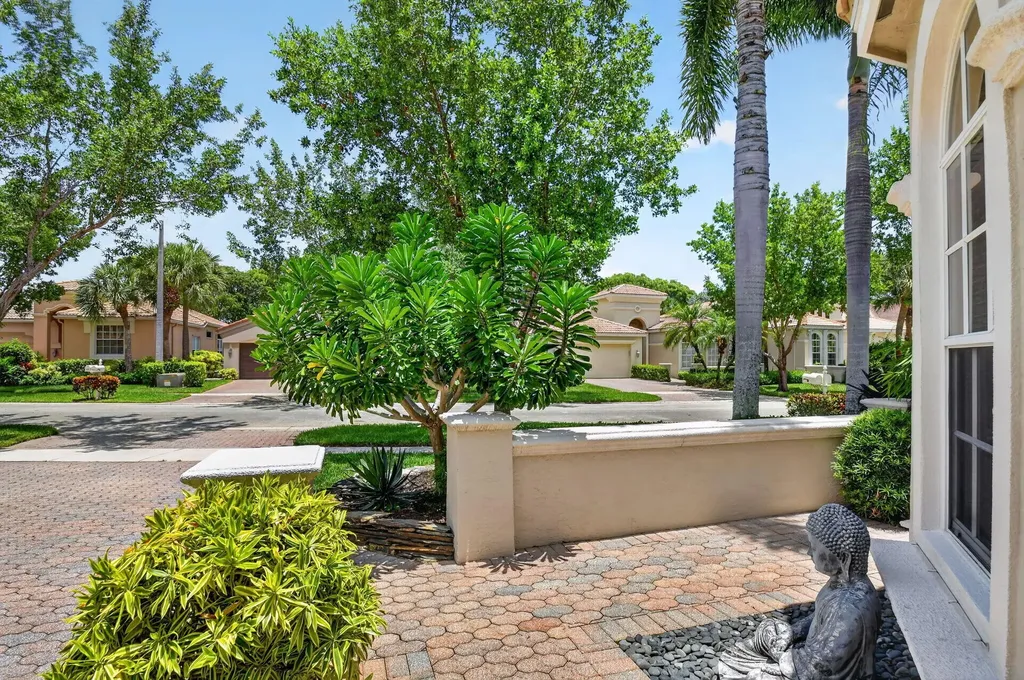 9774 Via Elegante Wellington FL 33411